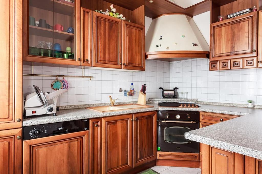 Tonyman Apartment 1 بولونيا المظهر الخارجي الصورة