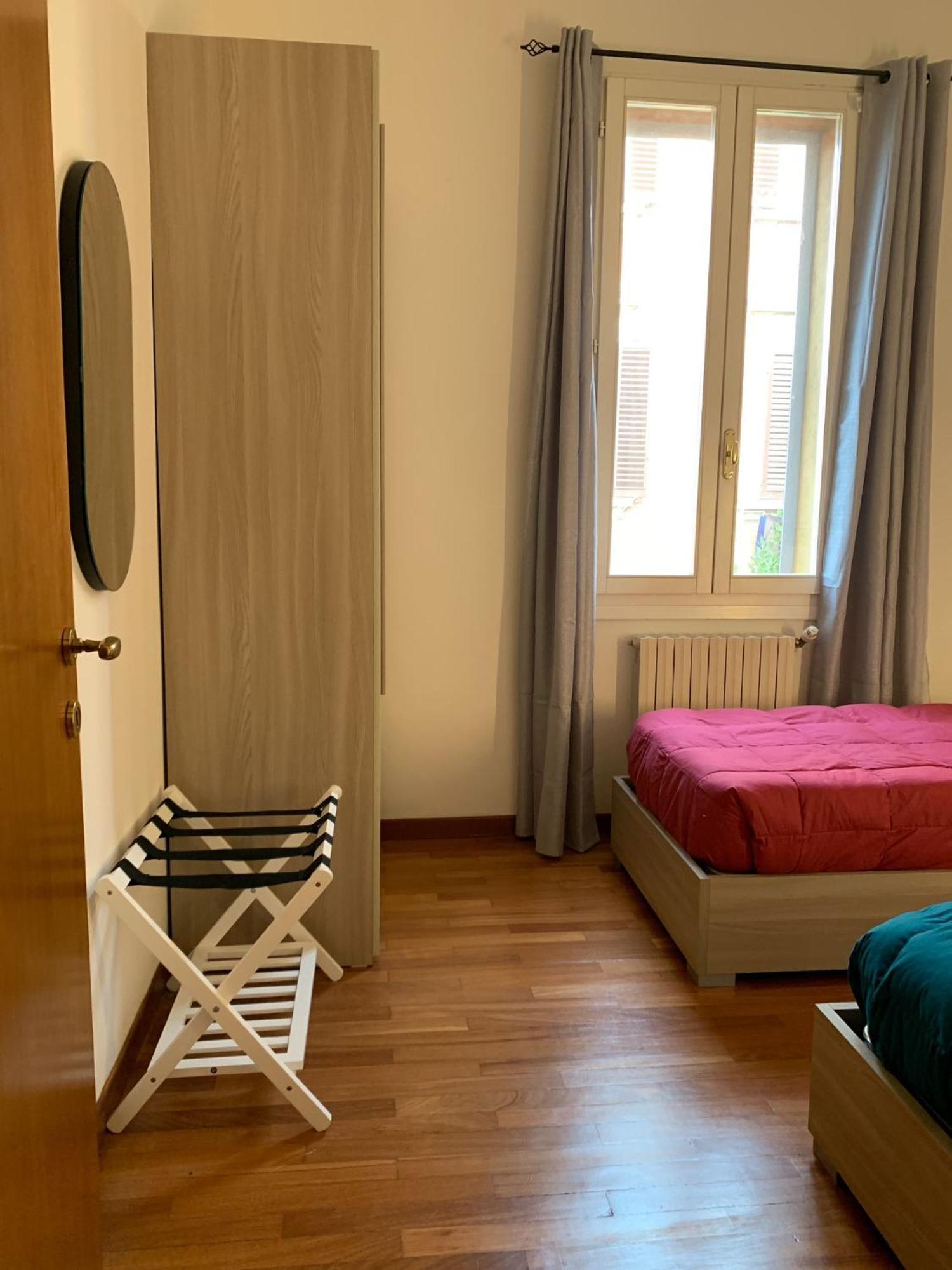 Tonyman Apartment 1 بولونيا المظهر الخارجي الصورة