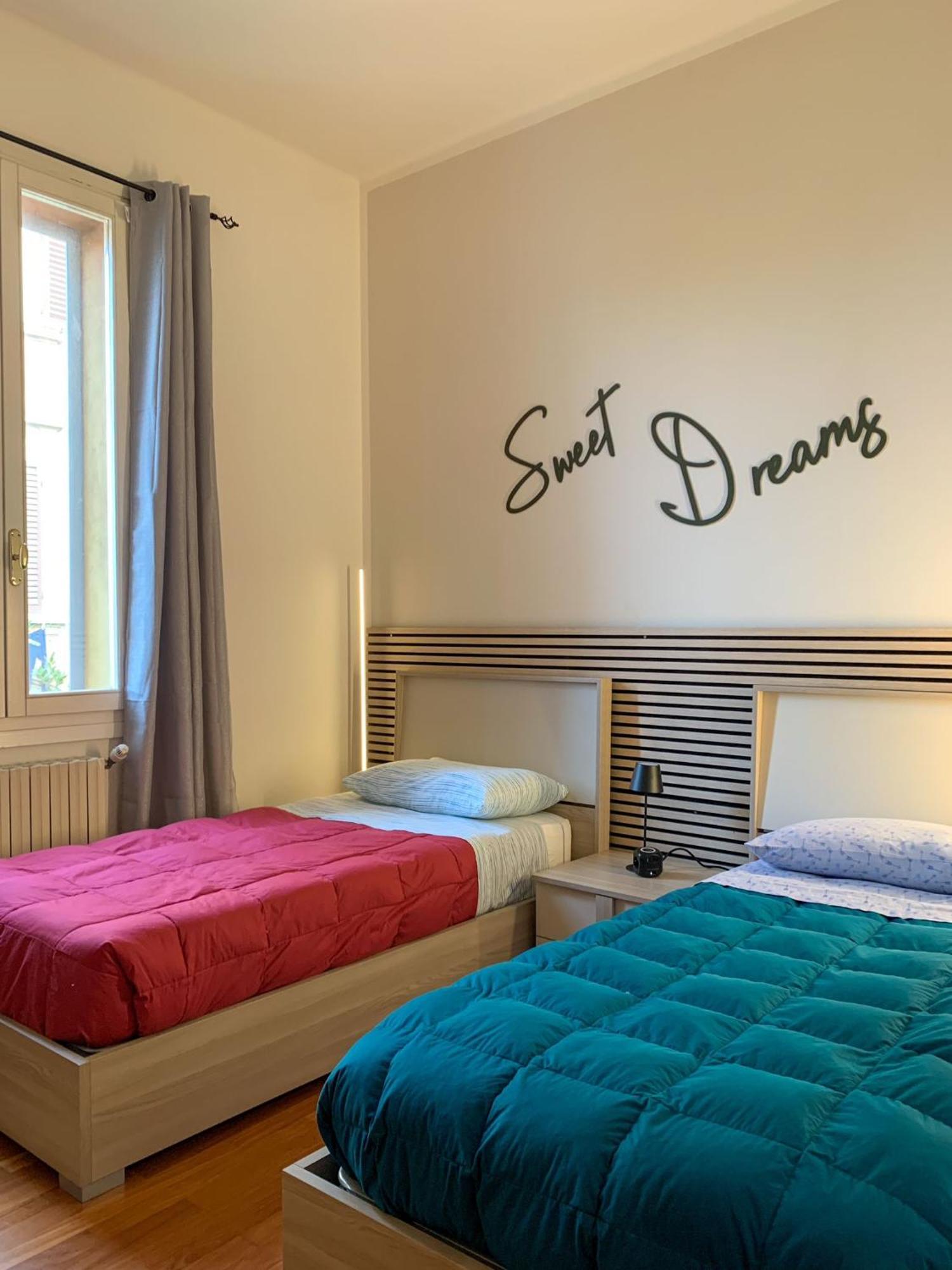 Tonyman Apartment 1 بولونيا المظهر الخارجي الصورة
